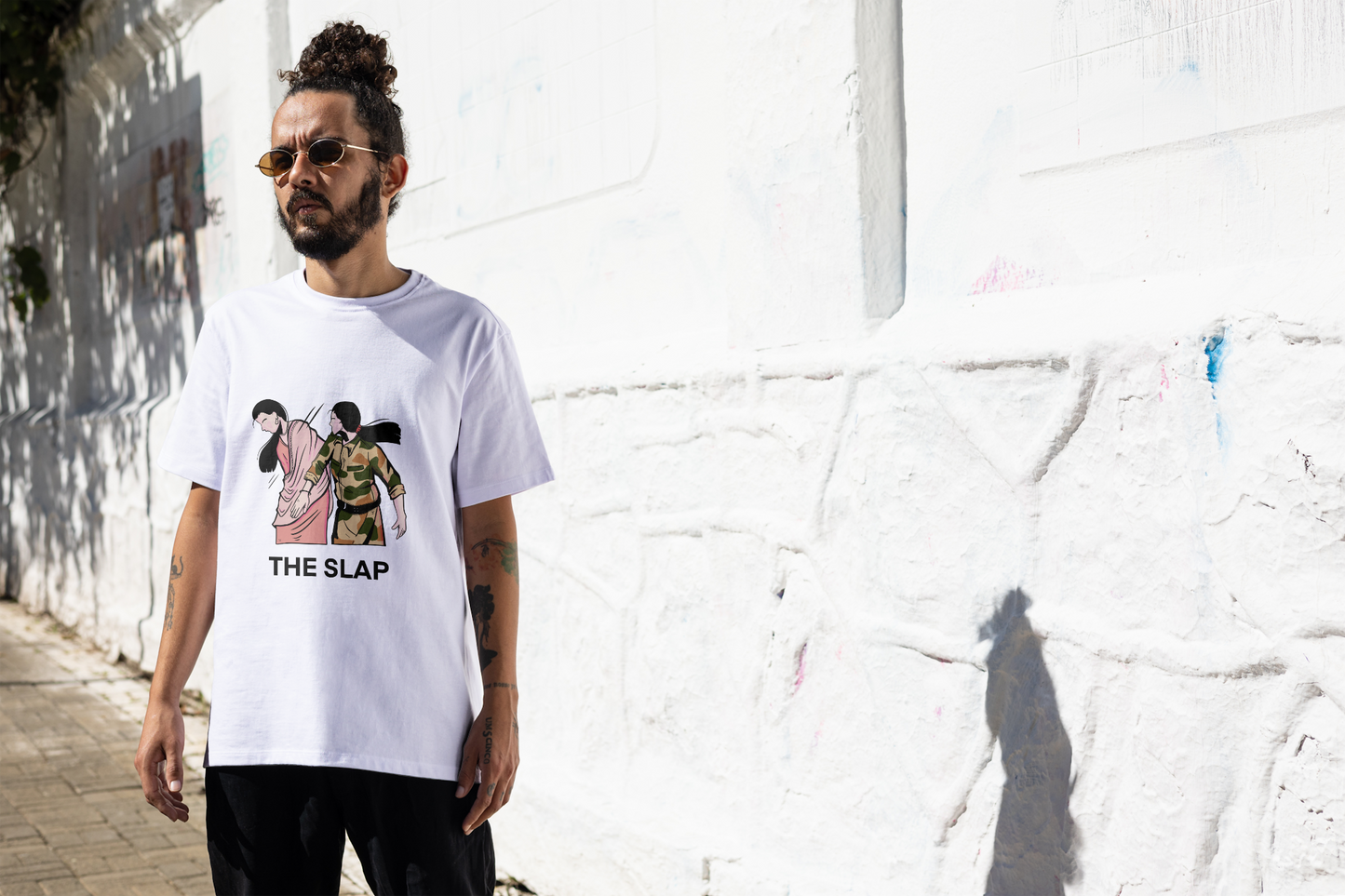 The Slap T-shirt Unisex by Akaurbrand
